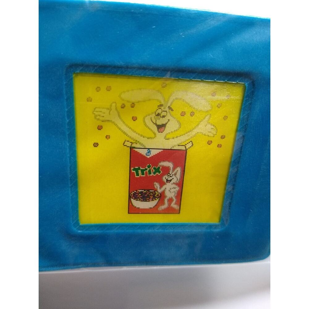 Trix Premium Magic Trix Rabbit Lenticular Promo Toy Vintage Motion Wallet